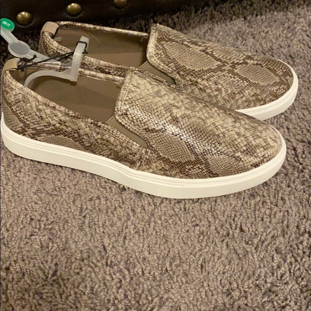 Women shoes